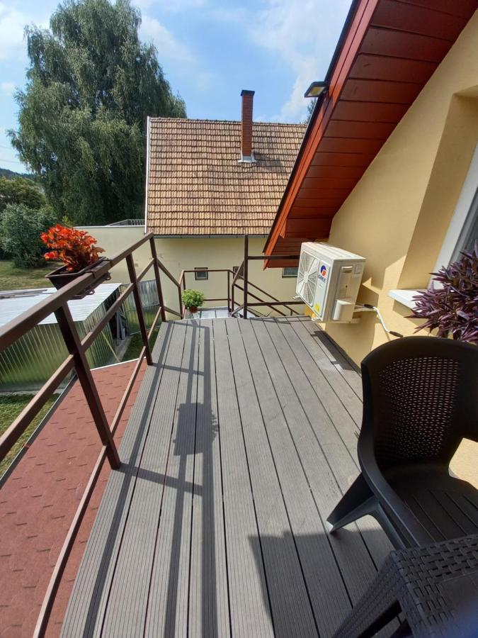 Fuzfa Apartmanhaz Tamási Rum bild